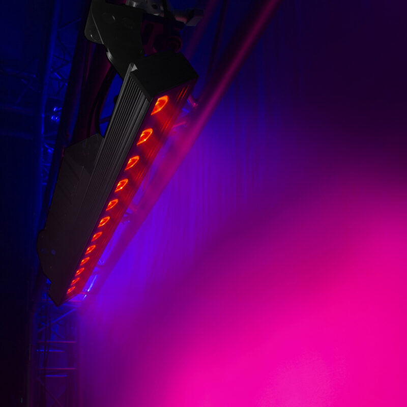 BeamZ LCB1215IP Weatherproof Architectural LED Light Bar – 12x 15W