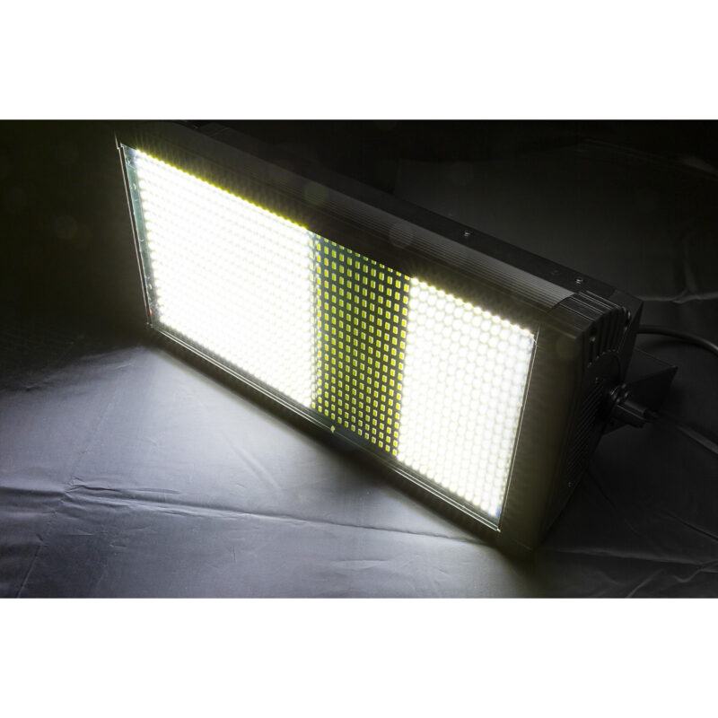 BeamZ BS1000 2-in-1 Stroboscope & Stage Blinder