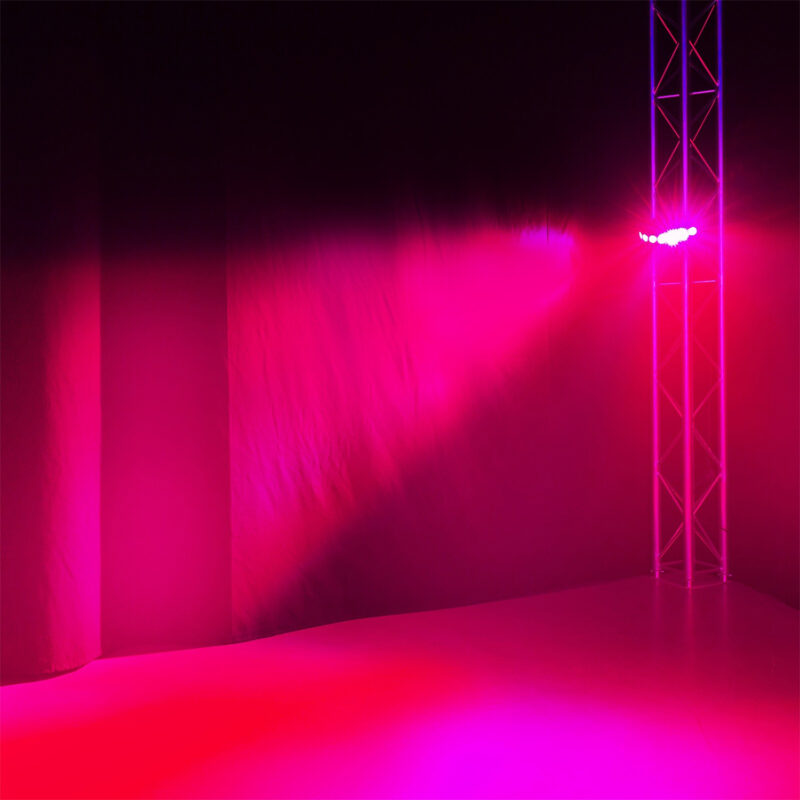 BeamZ Fingers7 LED Light Effect – 7x 8W